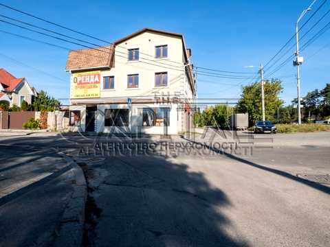 комерційна за адресою Радистів пров., 2