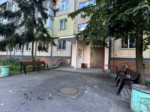 квартира по адресу Юрия Кондратюка ул. (Комунарівська), 5