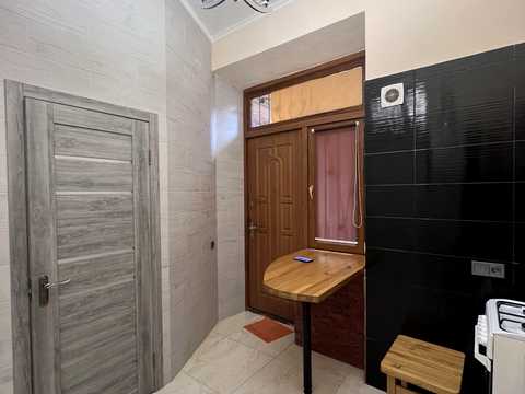 квартира за адресою Шептицьких вул., 18