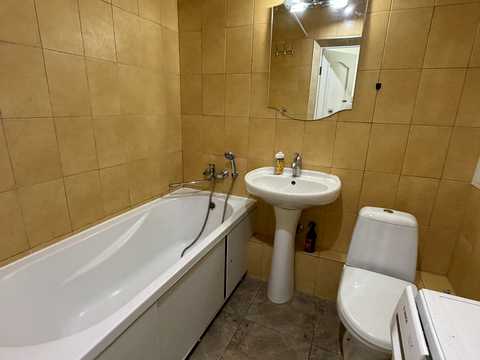 квартира за адресою Євгена Чикаленка вул., 59/9