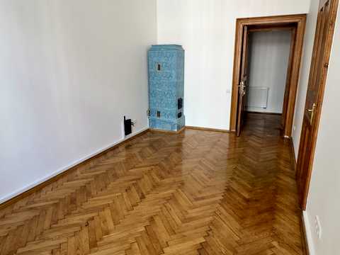 коммерческая по адресу Руданского ул., 1