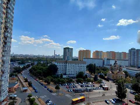 квартира за адресою Юрія Кондратюка вул., 7