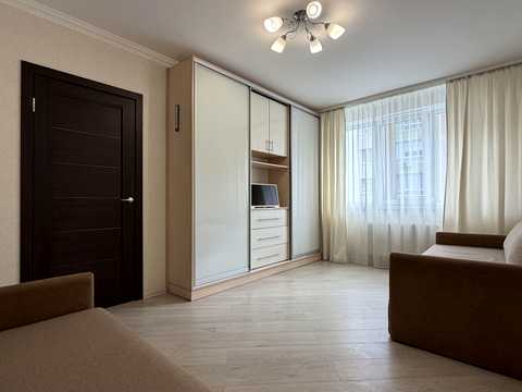 квартира за адресою Волинська вул., 8