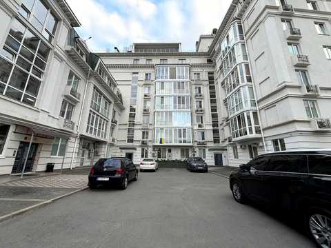 квартира по адресу Первомайский просп., 18а