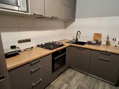 квартира за адресою Академіка Корольова вул., 21