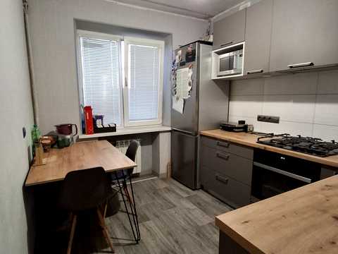 квартира за адресою Академіка Корольова вул., 21