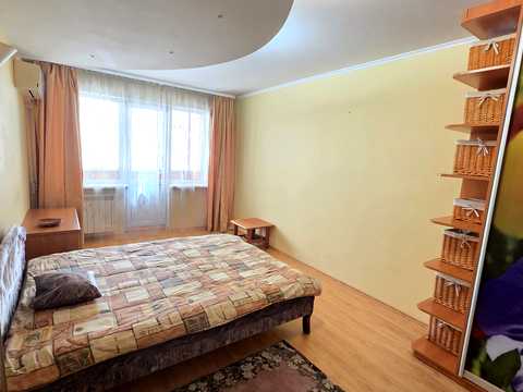 квартира за адресою Метробудівська вул., 5