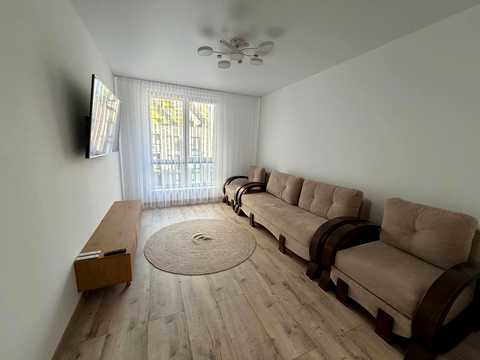 квартира за адресою Залізнична вул., (Будинок 12)