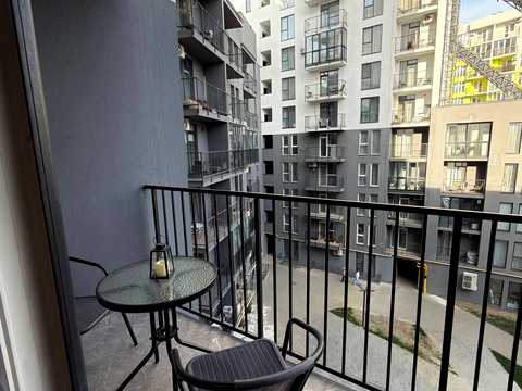 квартира за адресою Залізнична вул., (Будинок 12)