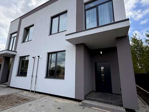 1878283194587569