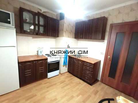 квартира по адресу Олены Пчилки ул., 4