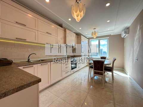 квартира за адресою Дмитрівська вул., 75