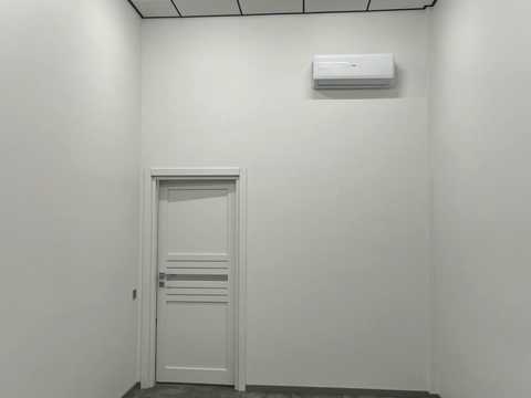 коммерческая по адресу Межигорская ул., 82