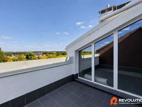 квартира за адресою Михайла Величка вул., 32