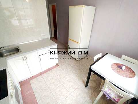 квартира за адресою Бориса Гмирі вул., 9-А