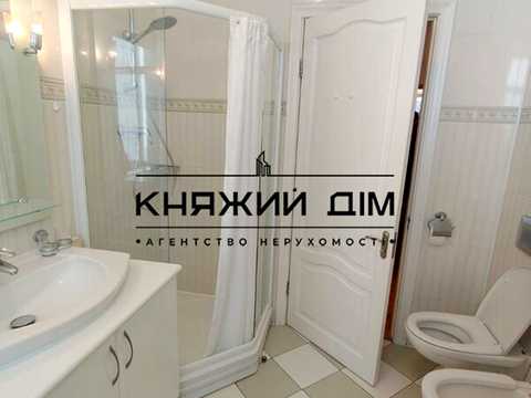 квартира за адресою Івана Франка вул., 22/24