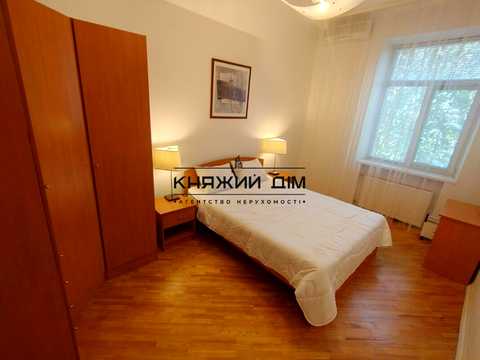 квартира за адресою Івана Франка вул., 22/24