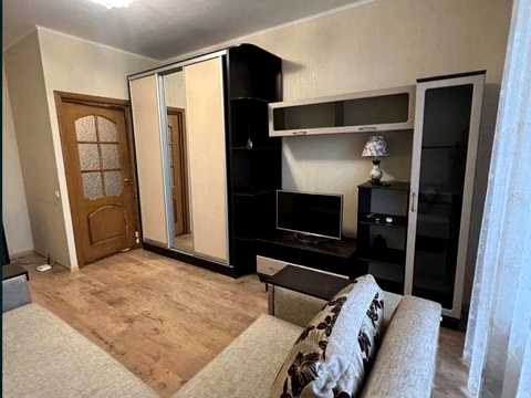 квартира за адресою Драгоманова вул., 40-Е