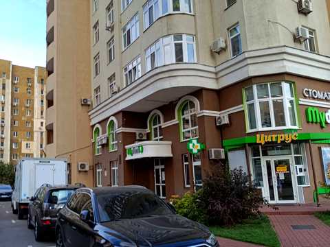 квартира за адресою Драгоманова вул., 40-Е