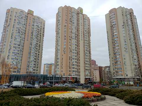 квартира за адресою Драгоманова вул., 40-Е