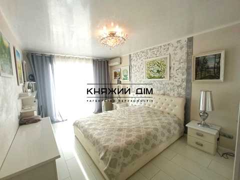 квартира за адресою Антоновича вул. (Горького), 140