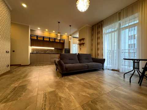 квартира за адресою Італійський бульв., 1г