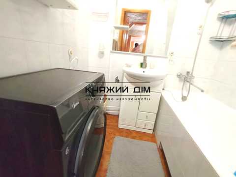 квартира за адресою Велика Васильківська вул. (Червоноармійська), 124-А