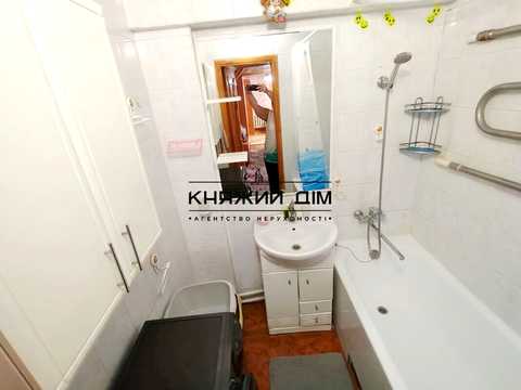квартира за адресою Велика Васильківська вул. (Червоноармійська), 124-А