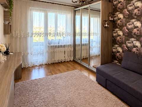 квартира за адресою Здолбунівська вул., 13
