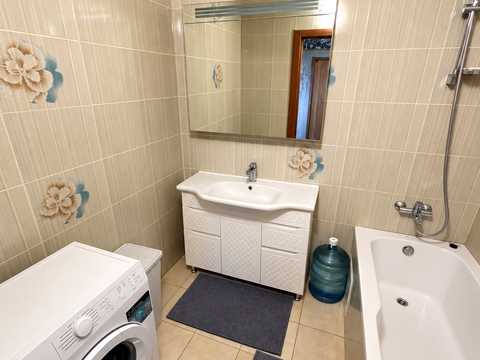 квартира за адресою Здолбунівська вул., 13