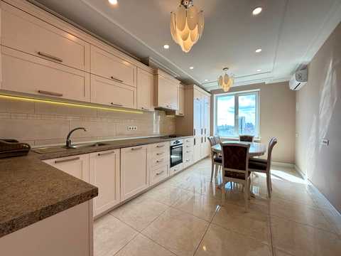 квартира за адресою Дмитрівська вул., 75