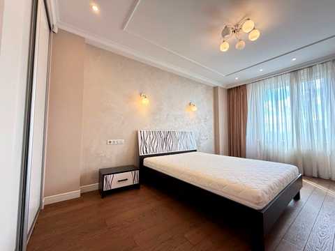 квартира за адресою Дмитрівська вул., 75
