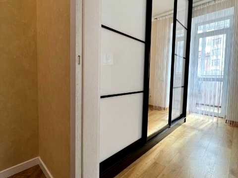 квартира за адресою Дмитра Коцюбайла вул., 3
