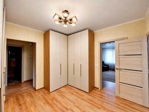 квартира за адресою Академіка Глушкова просп., 9-Є