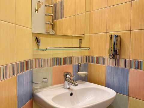 квартира за адресою Драгоманова вул., 31-Б