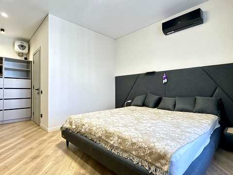 квартира за адресою Олександра Довженка вул., 57