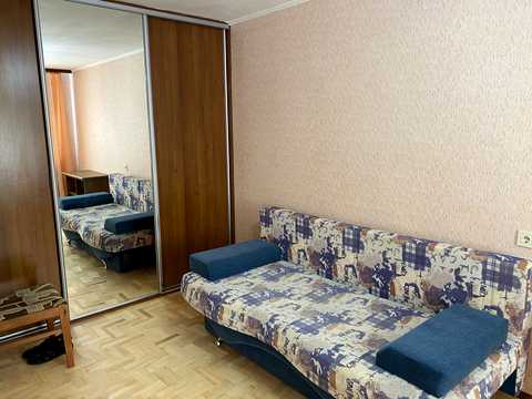 квартира за адресою Любомира Гузара просп. (Космонавта Комарова), 8