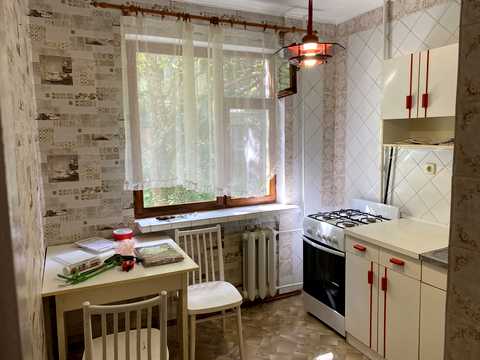 квартира за адресою Любомира Гузара просп. (Космонавта Комарова), 8