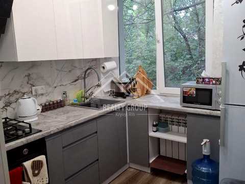 квартира за адресою Кривий Ріг, Олега Ольжича вул. (Руденка), 11