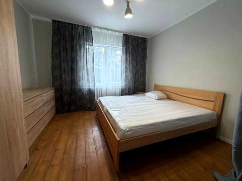 квартира за адресою Карпатської Січі вул. (Гвардійська), 43