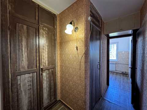 квартира за адресою Житомир, Добровольчих Батальйонів вул., 1