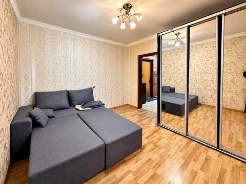 квартира за адресою Драгоманова вул., 40-Б