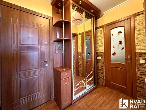 квартира за адресою Богдана Хмельницького вул., 51-Г