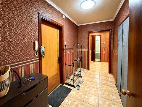 квартира за адресою Драгоманова вул., 40-Б
