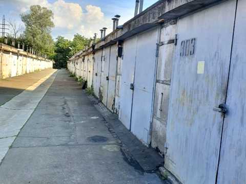 паркомісце за адресою Київ, Степана Бандери просп. (Московський), 30