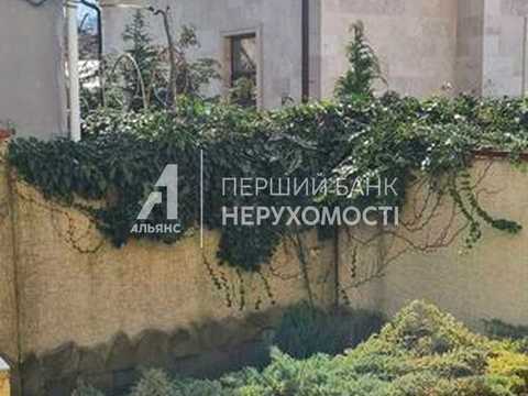 будинок за адресою Анатолія Бачинського вул.