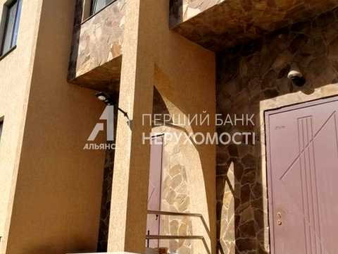 будинок за адресою Анатолія Бачинського вул.