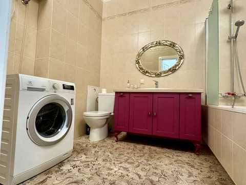 квартира за адресою Василя Тютюнника вул. (Анрі Барбюса), 37/1