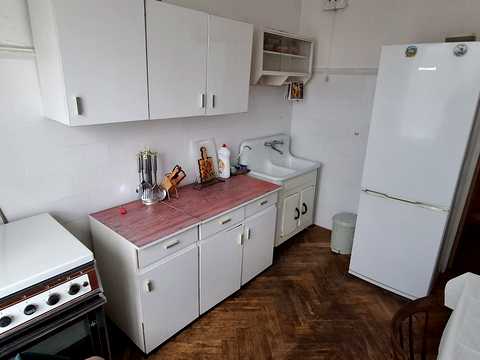 квартира за адресою Білоруська вул., 21