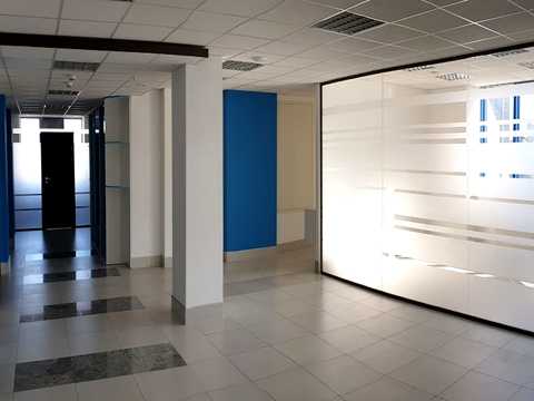 коммерческая по адресу Науки просп., 3